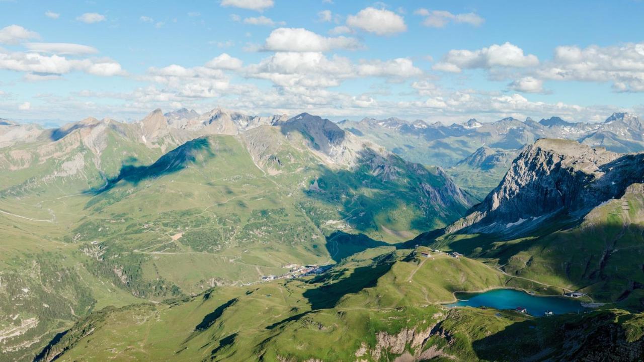 Готель Mount74 Zuers Екстер'єр фото